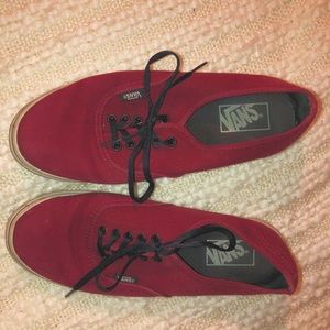 Vans sneakers, maroon